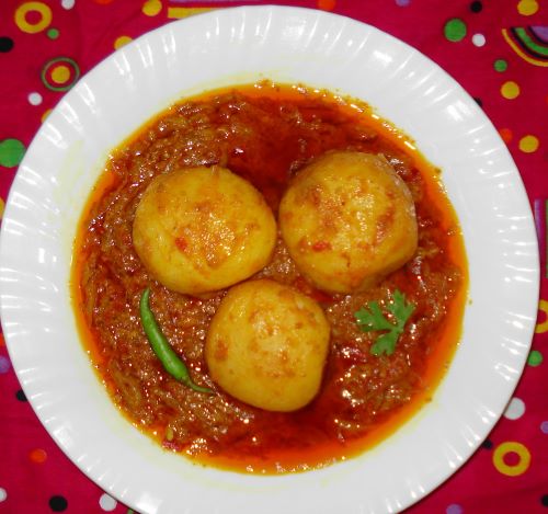 KASHMIRI DUM ALOO